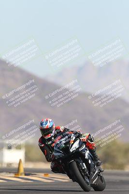 media/Oct-26-2025-Race Pace (Sun) [[c1447ca738]]/Verified/4-Turn 14 (1040am)/